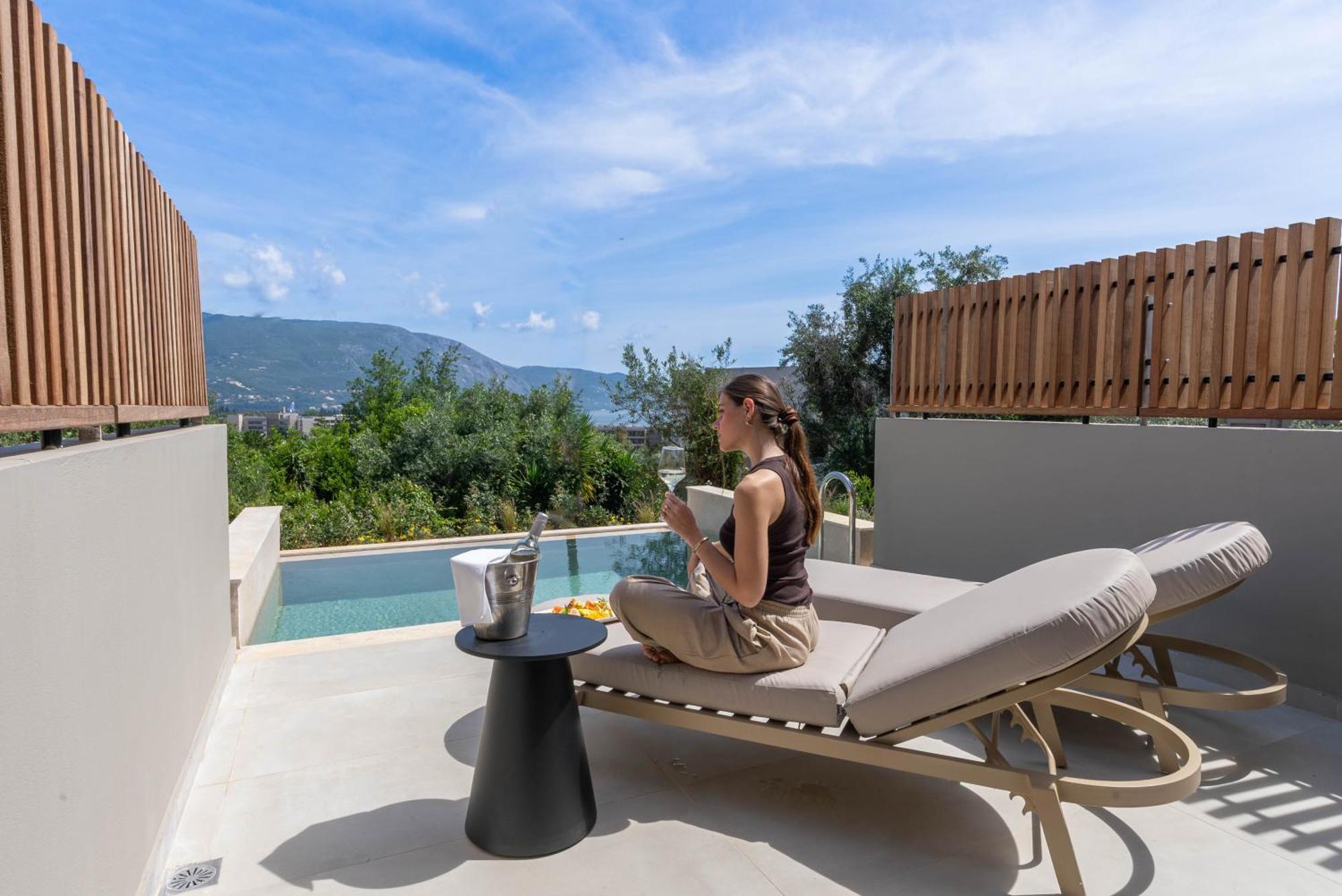 Iolida Corfu By Smile Dassia (Corfu)